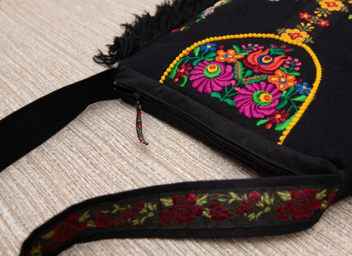 Boho fringe bag, ethnic embroidery bag, gypsy hippie bag, crossbody hobo bag, - Image 9